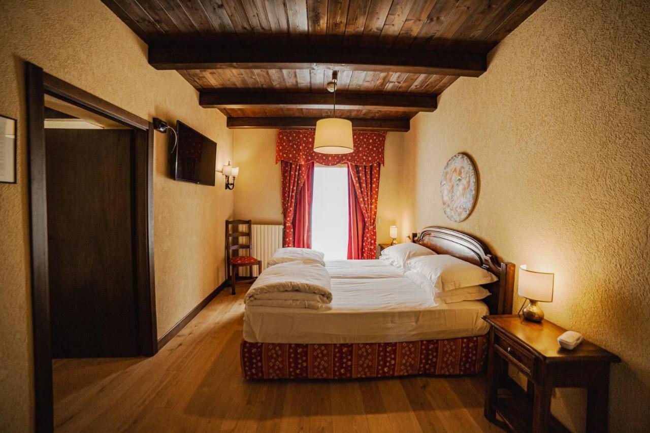Hotel Jumeaux Breuil-Cervinia Exterior photo