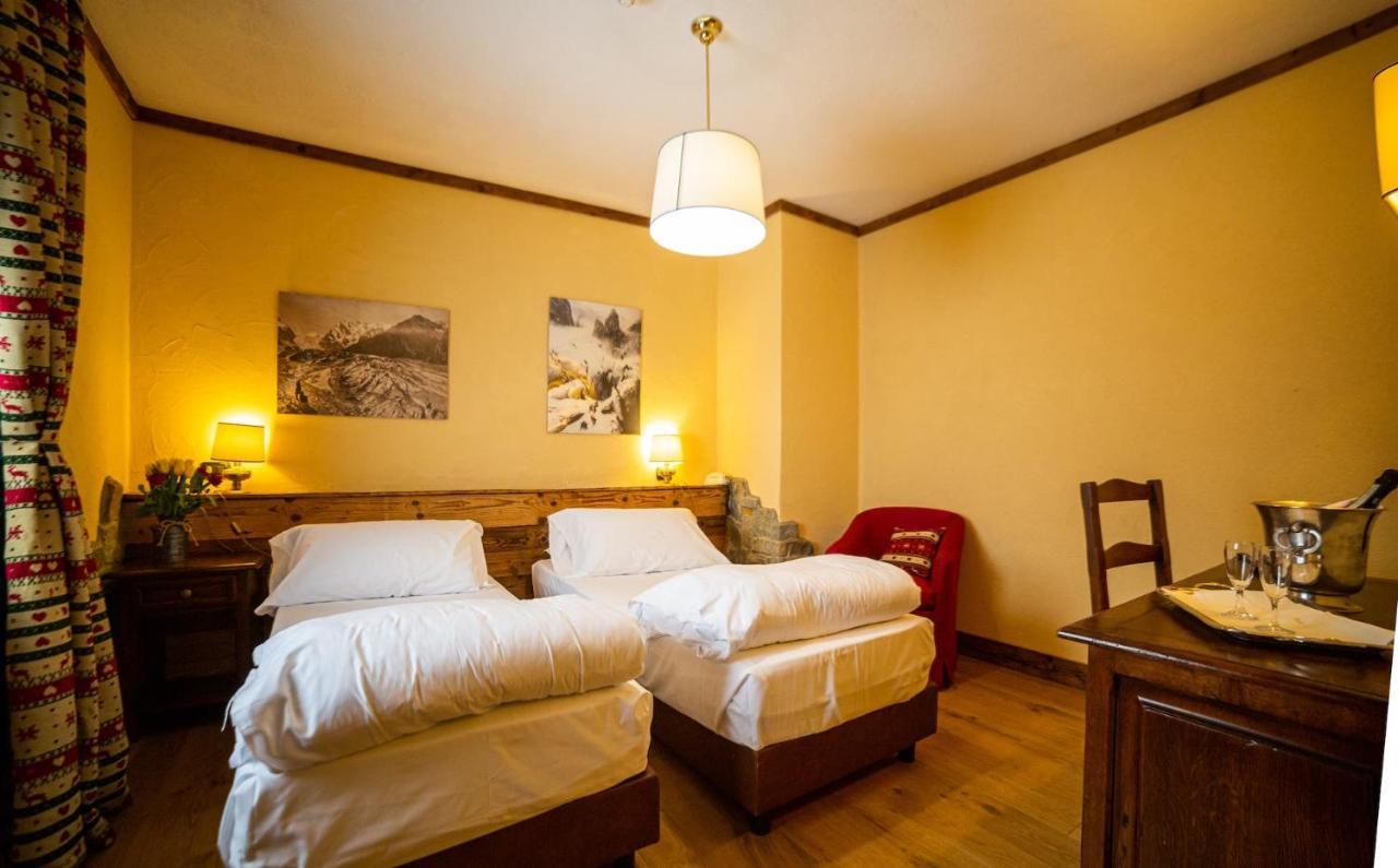 Hotel Jumeaux Breuil-Cervinia Exterior photo